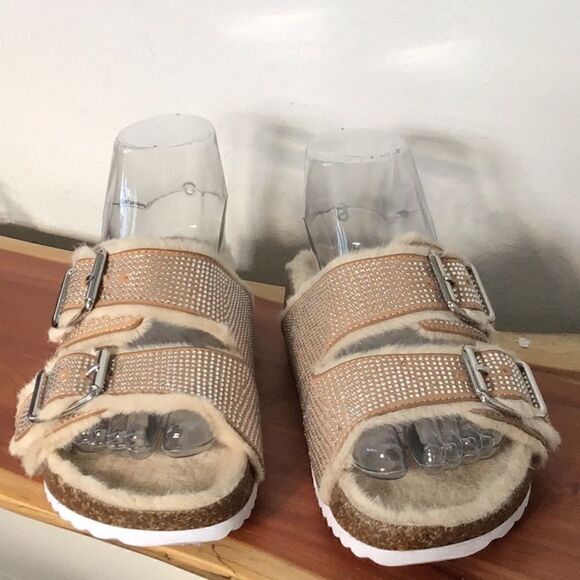 Dolce Vita Bonita Fuzzy Footbed Rhinestone Slippers Sandals Tan - Picture 2 of 7